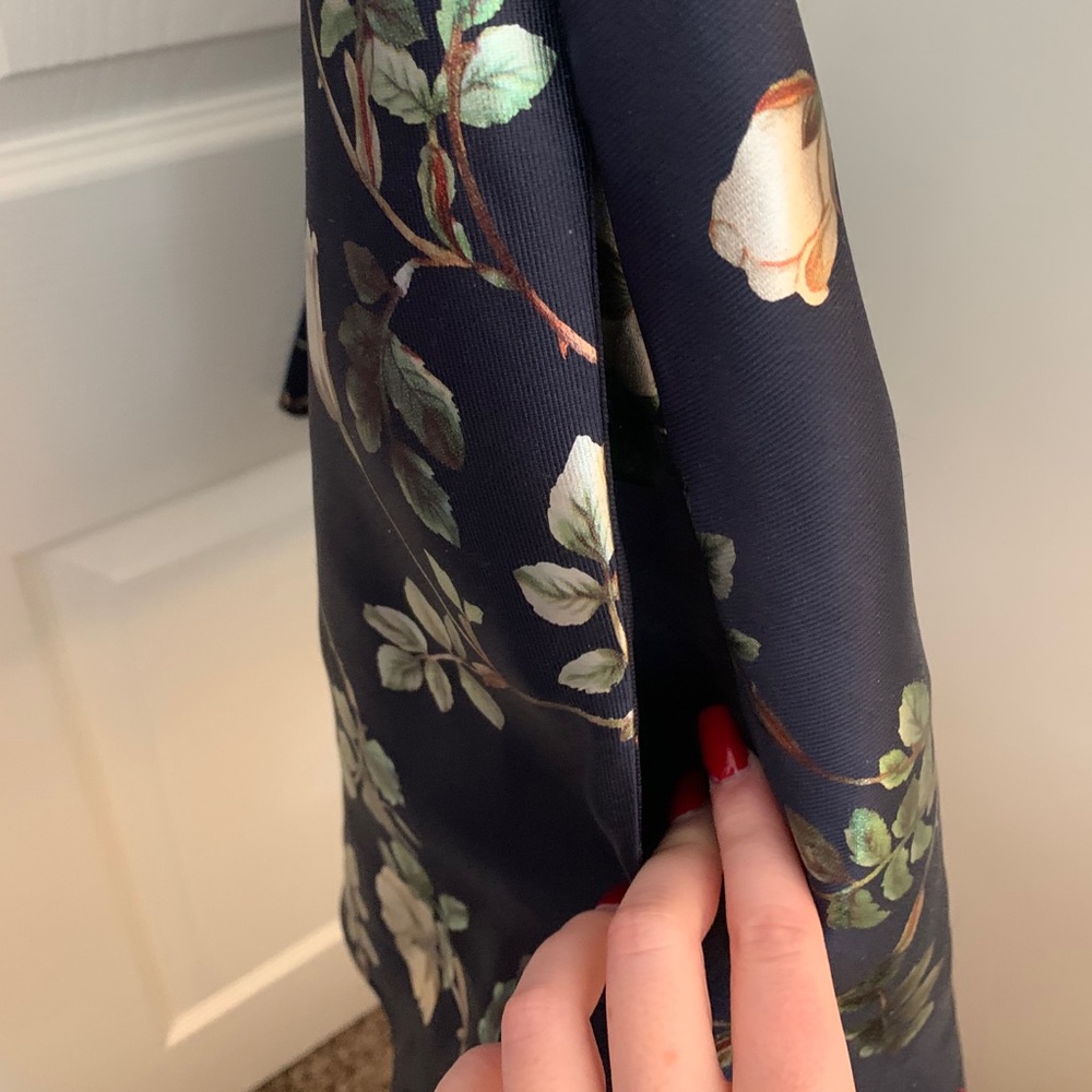 Dark blue floral 2 pc dress! - Picture 4 of 6